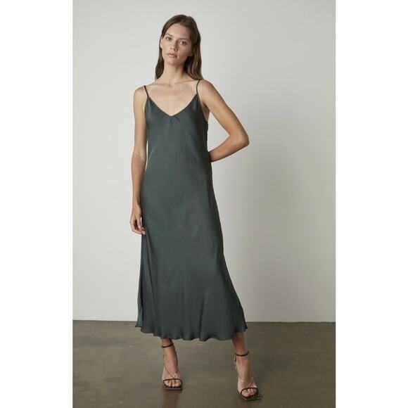 Velvet By Graham And Spencer Poppy Slip Midi Dress Green XS Satin Slinky - Picture 1 of 11